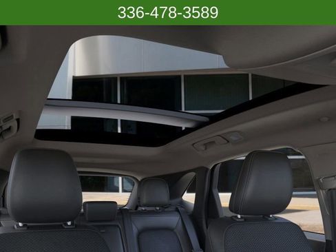 New 2025 Ford Escape SE image 22