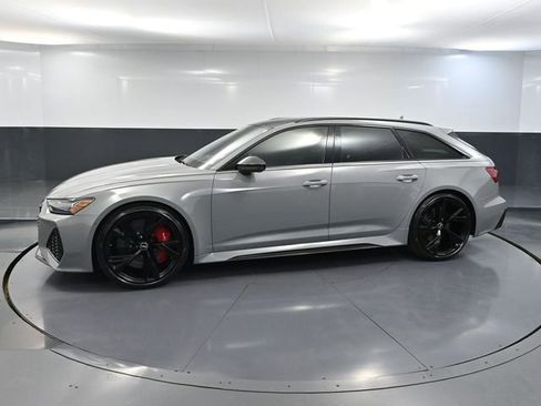 Used 2021 Audi RS 6 AWD/4WD image 12