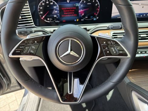 Used 2025 Mercedes-Benz GLE 350 4MATIC image 28