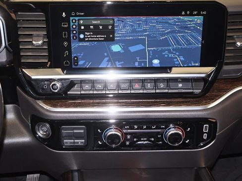 Used 2025 GMC Sierra 1500 Elevation w/ Elevation Premium Package image 26