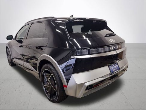 New 2026 Hyundai Ioniq 5 Limited image 13