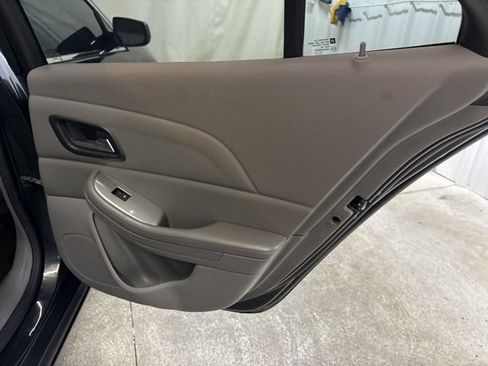 Used 2015 Chevrolet Malibu LS FWD image 14