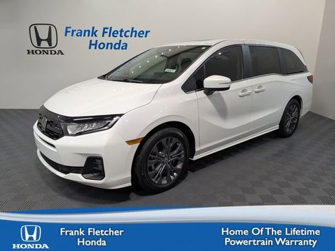 New 2026 Honda Odyssey Touring image 1