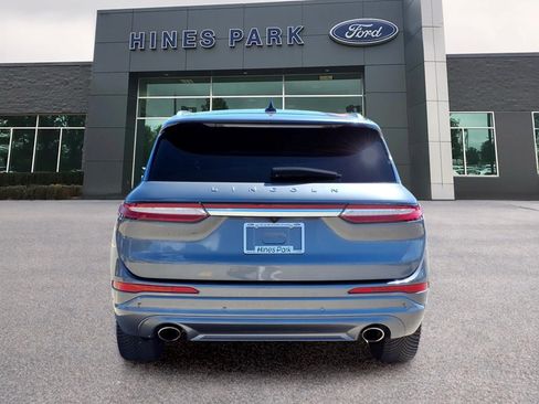 Used 2022 Lincoln Corsair Reserve AWD/4WD image 6