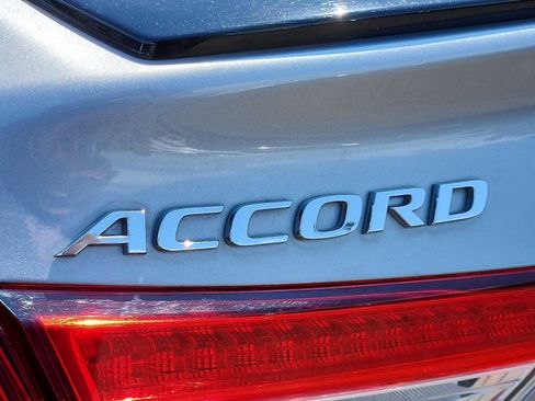 Certified 2022 Honda Accord Sport image 29