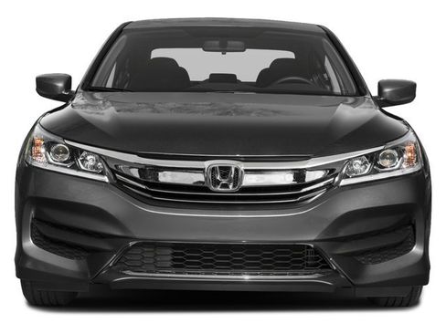 Used 2017 Honda Accord LX image 4