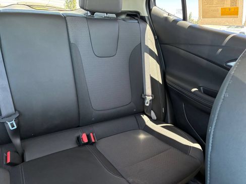 Used 2025 Buick Encore GX Preferred FWD image 35