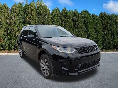 Used 2025 Land Rover Discovery Sport Dynamic SE image 3