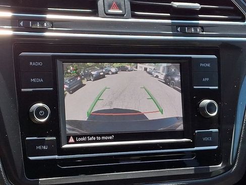 Used 2021 Volkswagen Tiguan S AWD/4WD image 18