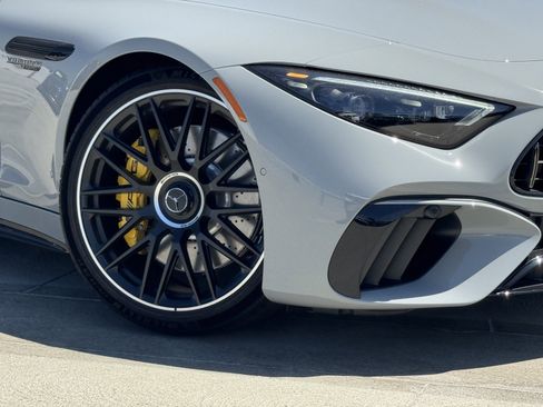 New 2026 Mercedes-Benz SL 55 AMG 4MATIC image 4