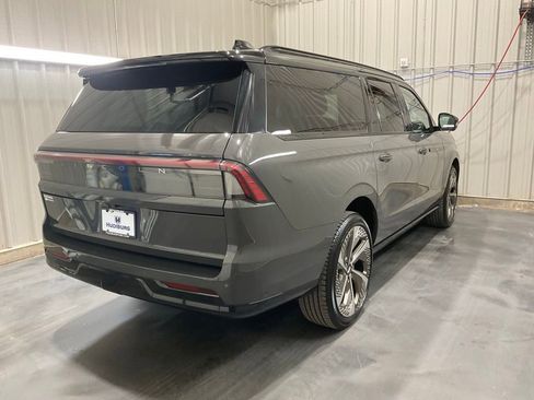 Used 2025 Lincoln Navigator L Black Label w/ Black Label Special Edition image 29