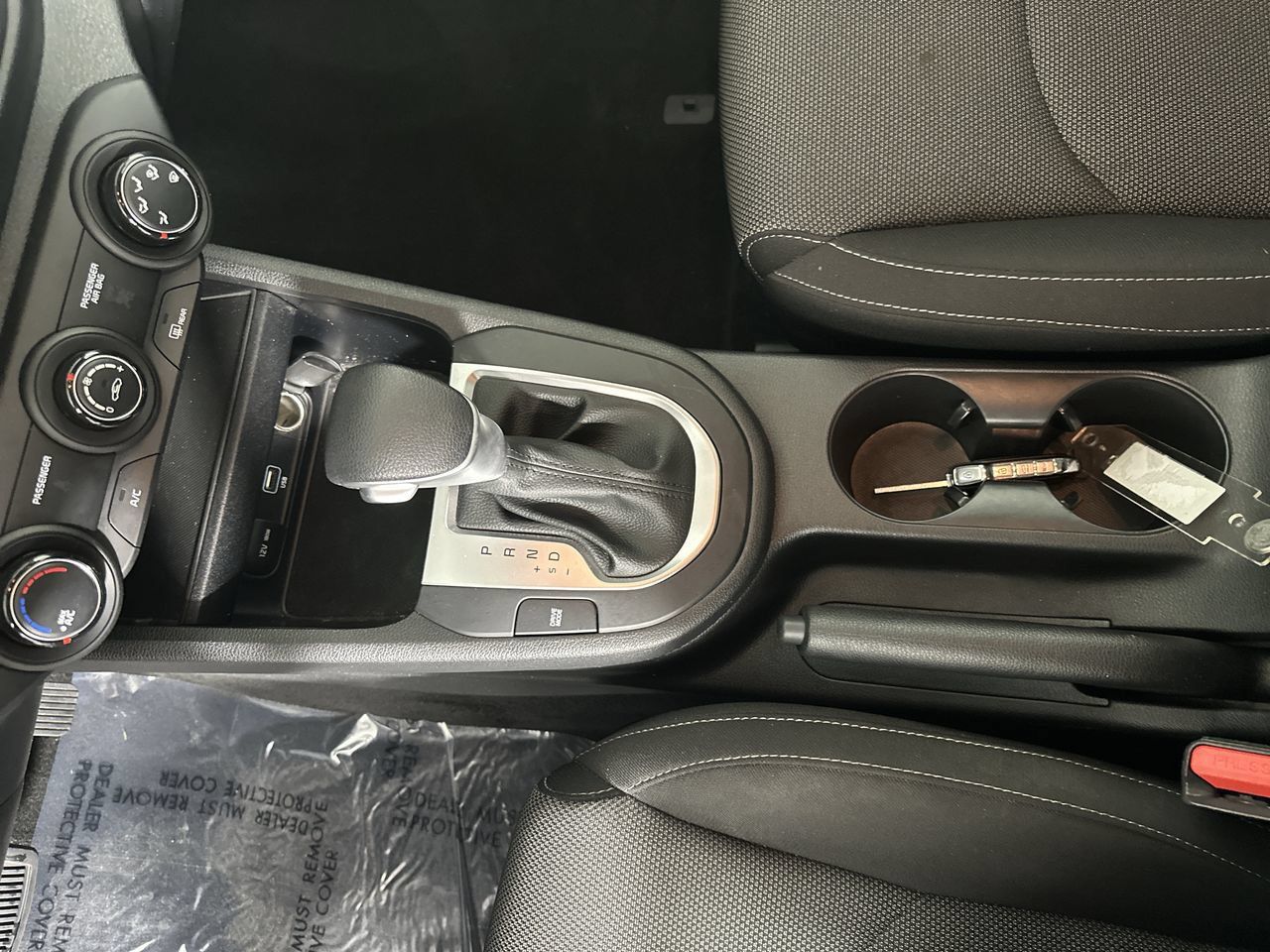 Certified 2023 Kia Forte LXS w/ LXS Technology Package FWD image 9