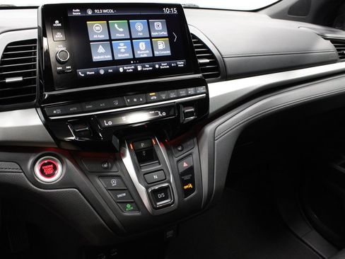 Used 2025 Honda Odyssey Sport-L image 29