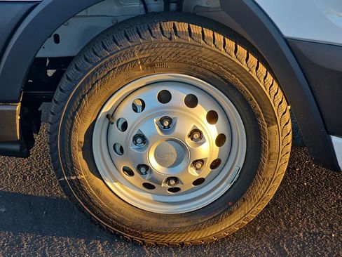 New 2026 Ford Transit 350 148 Medium Roof image 33