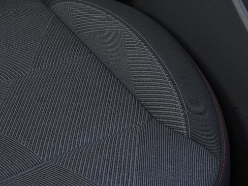 New 2026 Chevrolet Trax RS w/ Sunroof Package FWD image 21