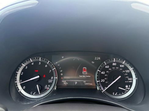 Used 2021 Toyota Highlander Limited FWD image 22