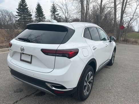 Used 2023 Buick Envision Essence image 3