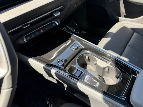 New 2026 Audi Q3 quattro 2.0T AWD/4WD image 13