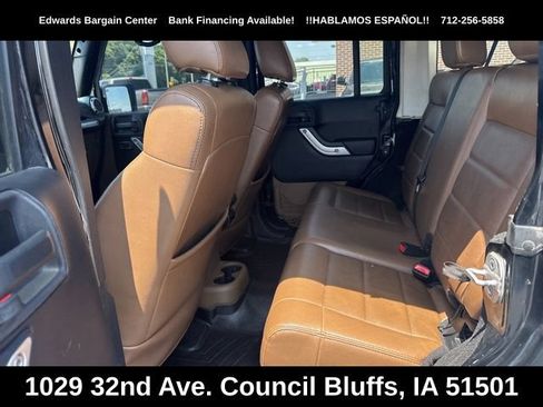 Used 2012 Jeep Wrangler Unlimited Rubicon w/ Dual Top Group AWD/4WD image 10