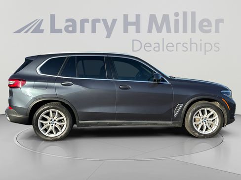 Used 2021 BMW X5 xDrive45e w/ Premium Package AWD/4WD image 6