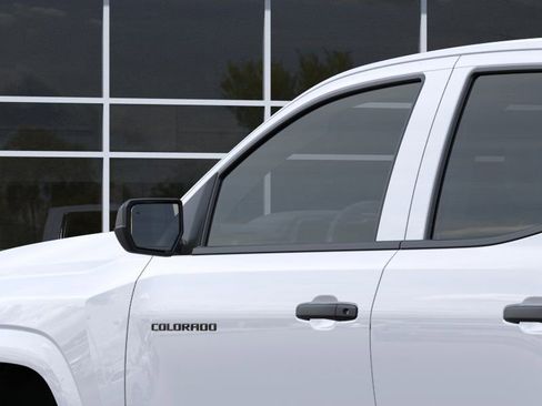 New 2026 Chevrolet Colorado W/T w/ WT Custom Package AWD/4WD image 13