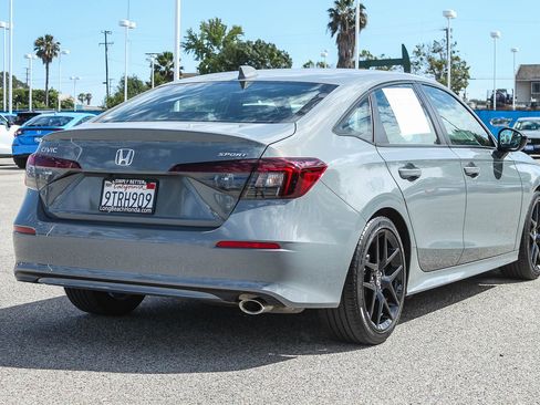 Certified 2025 Honda Civic Sport image 9