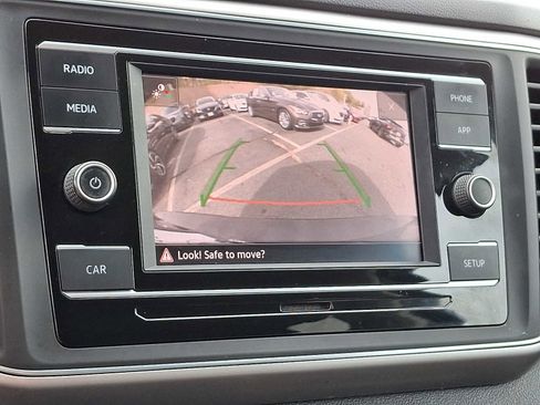 Used 2018 Volkswagen Atlas S image 17