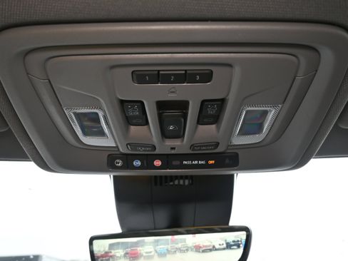 Used 2024 GMC Sierra 1500 Denali w/ Denali Reserve Package image 31