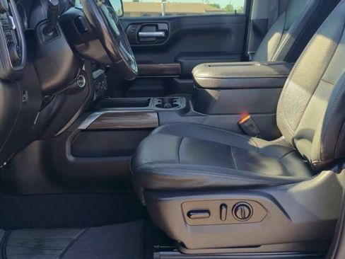 Used 2021 Chevrolet Silverado 1500 LT Trail Boss w/ Convenience Package II AWD/4WD image 21