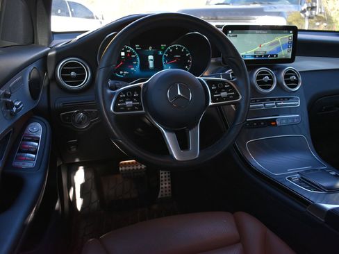 Used 2022 Mercedes-Benz GLC 300 4MATIC image 18