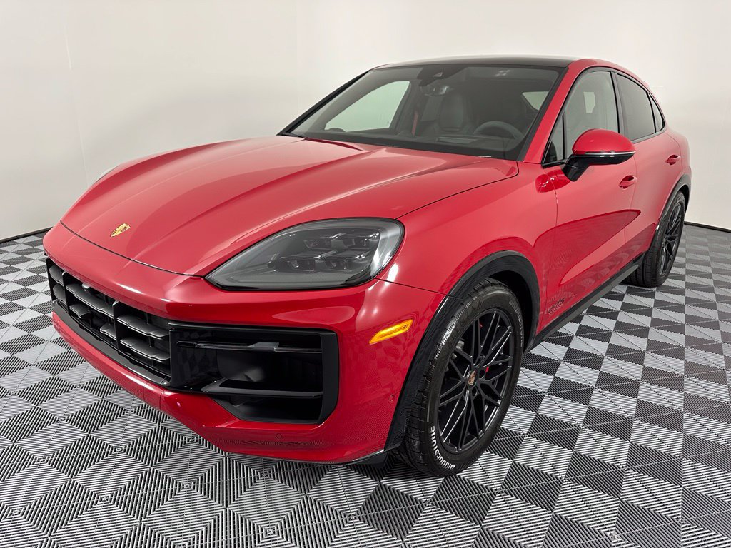 Used 2026 Porsche Cayenne GTS AWD/4WD image 7