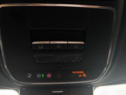 New 2026 Chevrolet Traverse RS AWD/4WD image 22