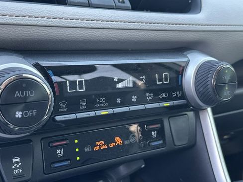 Used 2023 Toyota RAV4 Limited image 16