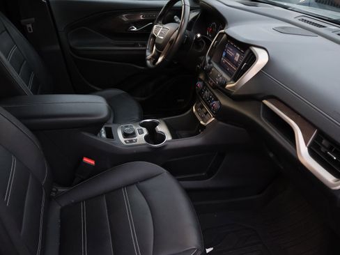 Used 2022 GMC Terrain Denali w/ LPO, Floor Liner Package image 11