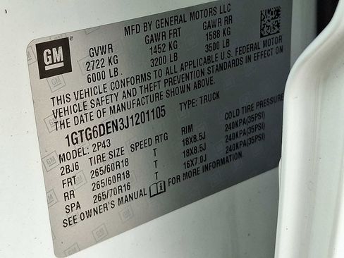 Used 2018 GMC Canyon SLT w/ Driver Alert Package image 25