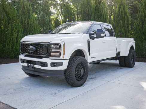 Used 2026 Ford F450 Platinum AWD/4WD image 5