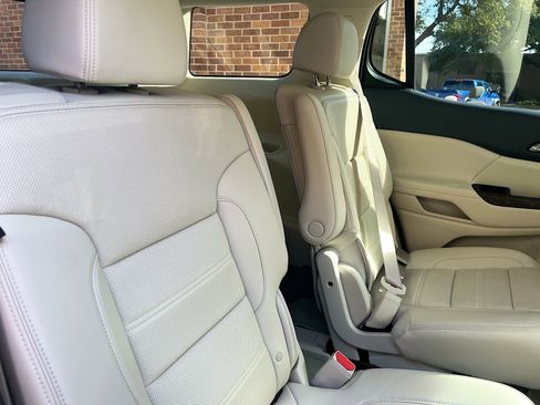 Used 2023 GMC Acadia Denali w/ Denali Ultimate Package image 30