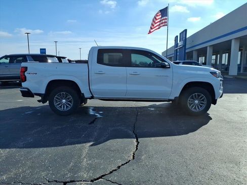 Used 2023 Chevrolet Colorado LT w/ LT Convenience Package II image 6