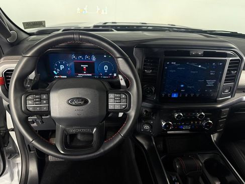 Used 2025 Ford F150 Raptor AWD/4WD image 15