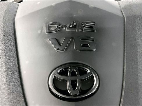Used 2018 Toyota Camry XSE w/ Driver Assist Package FWD image 32