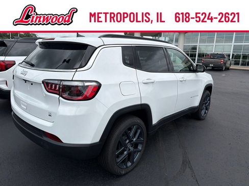 New 2026 Jeep Compass Latitude AWD/4WD image 5