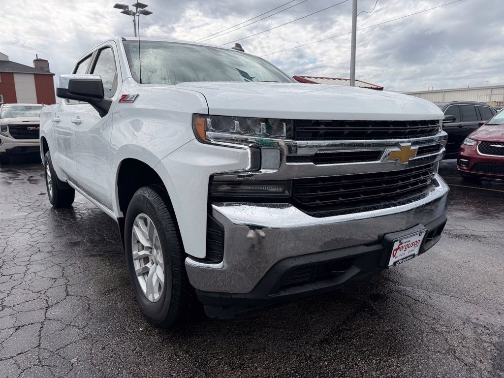 Used 2021 Chevrolet Silverado 1500 LT AWD/4WD image 5
