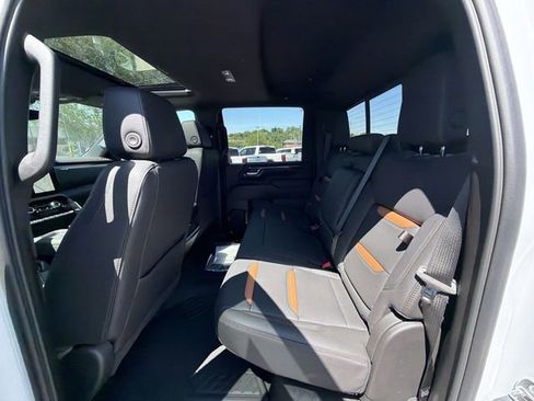 New 2026 GMC Sierra 2500 AT4 w/ AT4 Premium Plus Package AWD/4WD image 19