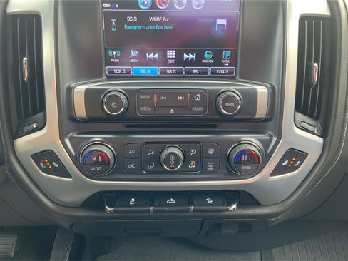 Used 2019 GMC Sierra 1500 SLE w/ SLE Value Package image 34