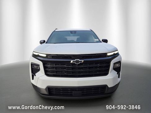 New 2026 Chevrolet Traverse LT w/ Midnight/Sport Edition FWD image 11