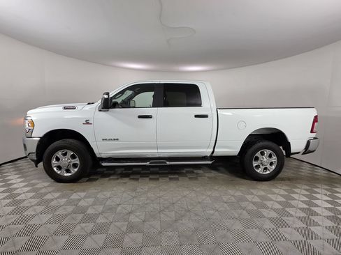 Used 2024 RAM 2500 Big Horn AWD/4WD image 4