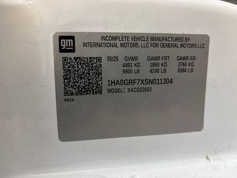 New 2025 Chevrolet Express 3500 w/ Power Convenience Package RWD image 30