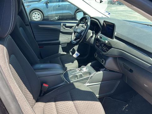 Used 2023 Ford Escape Active image 44