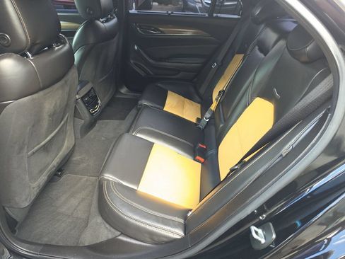 Used 2017 Cadillac CTS V w/ Luxury Package RWD image 24