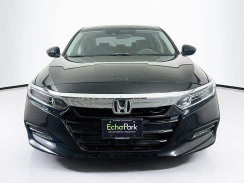 Used 2018 Honda Accord EX image 2